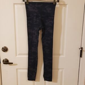 Spanx Size Camo Leggings - Black